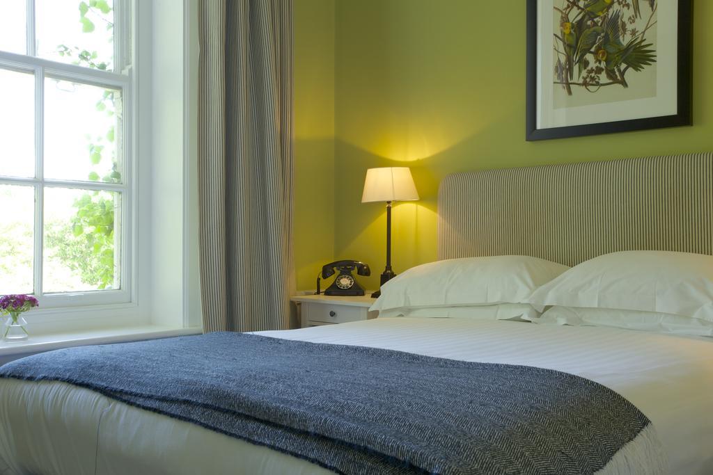 The Manor At Sway - Hotel, Restaurant And Gardens Exterior foto